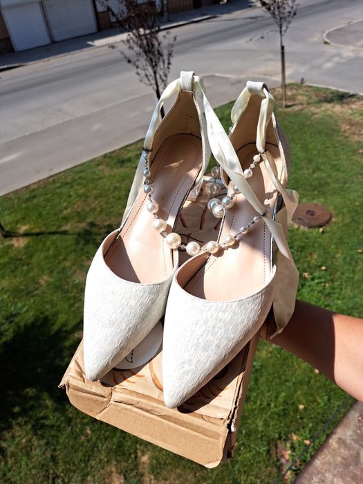 + Уникална булчинска рокля - подходяща от XS до M