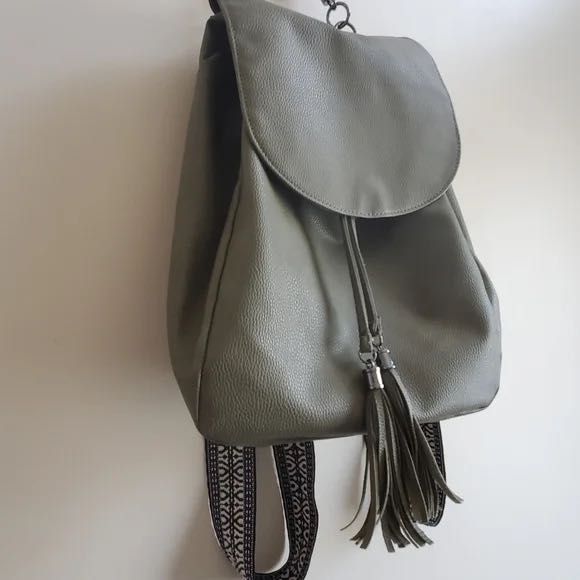 Ново Parfois тип Atmosphere бохо Дамска раница зелена