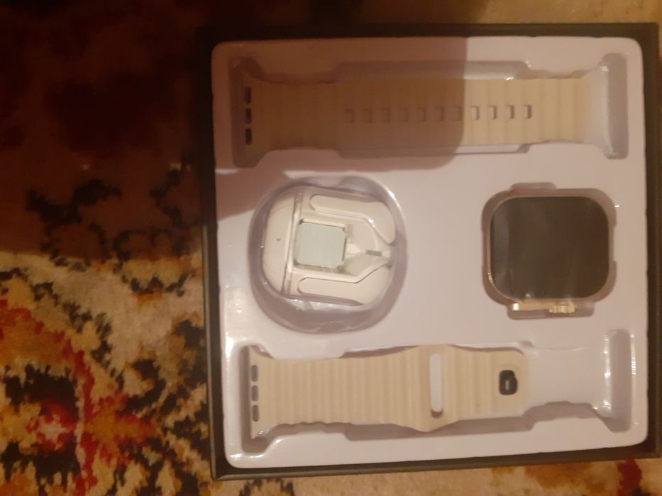 Apple Watch продаю