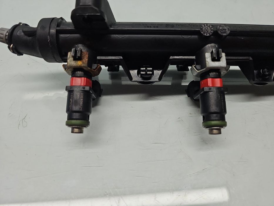 Rampa injectoare  Skoda Fabia 2 (5J, 542) [Fabr 2007-2014] 03E133320A