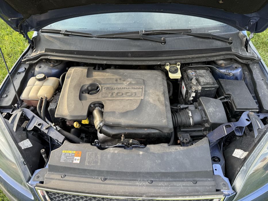 FORD Focus 2004 — imagine 5