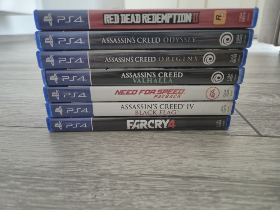 PS4 Slim 1TB+7 jocuri