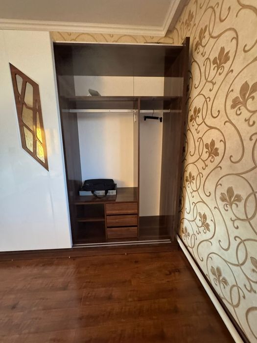 Продам спальни гарнитур