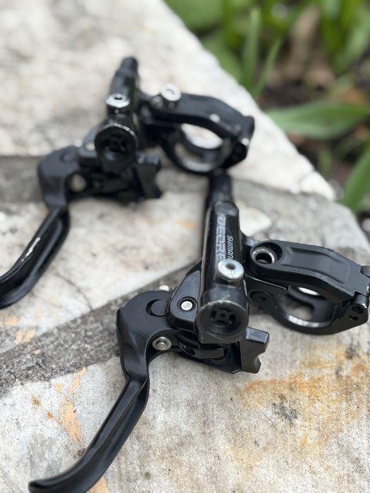 Леви лостчета Shimano Deore BL-M6100