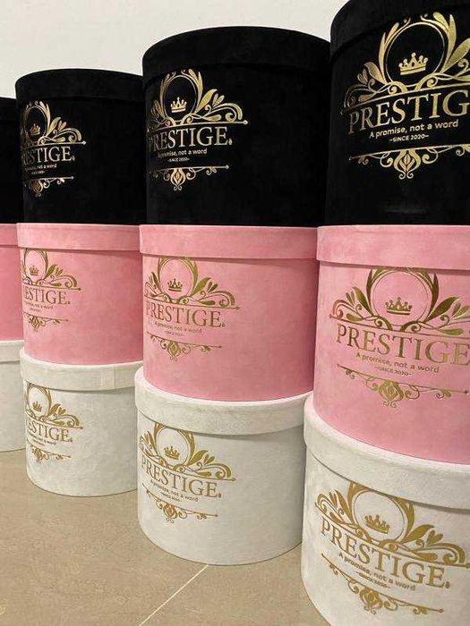 Cutii catifea pentru aranjamente florale sau trusou botez