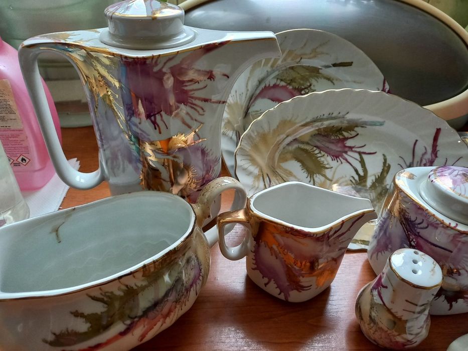 Порцеланови комлекти български