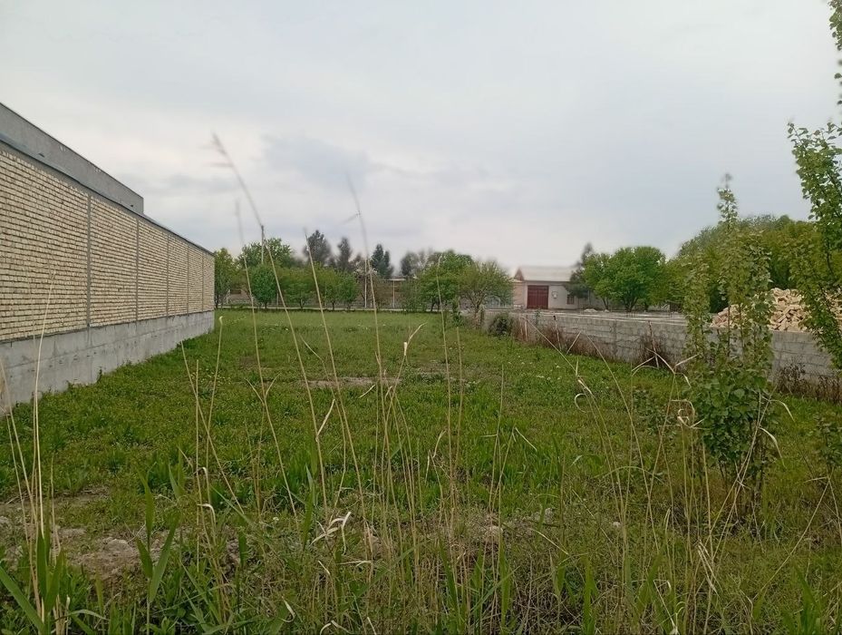 Участок сотилади . ПЕШКУ