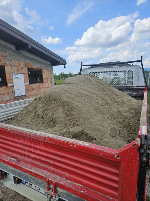 Transport balastru , nisip , piatra concasata de cariera ,