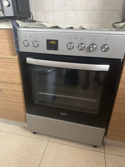 Cuptor aragaz pe curent