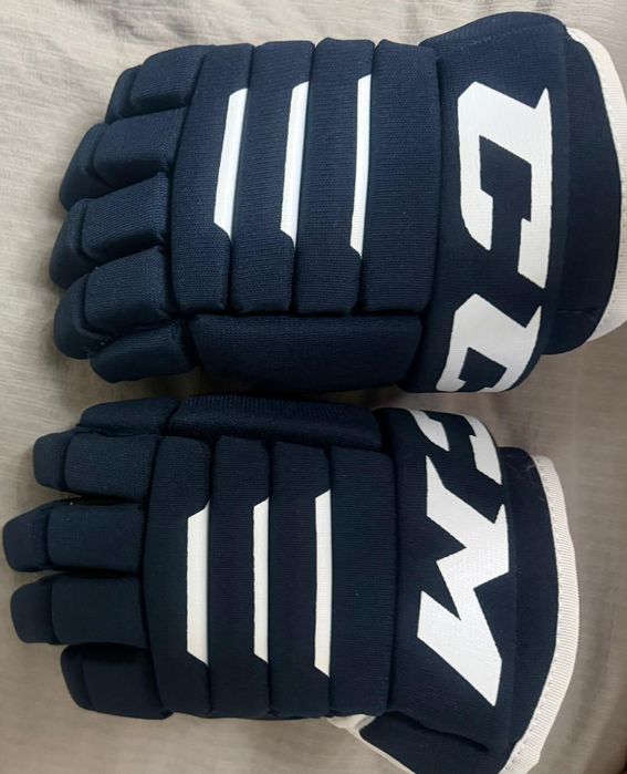 Продам перчаткам для хоккей