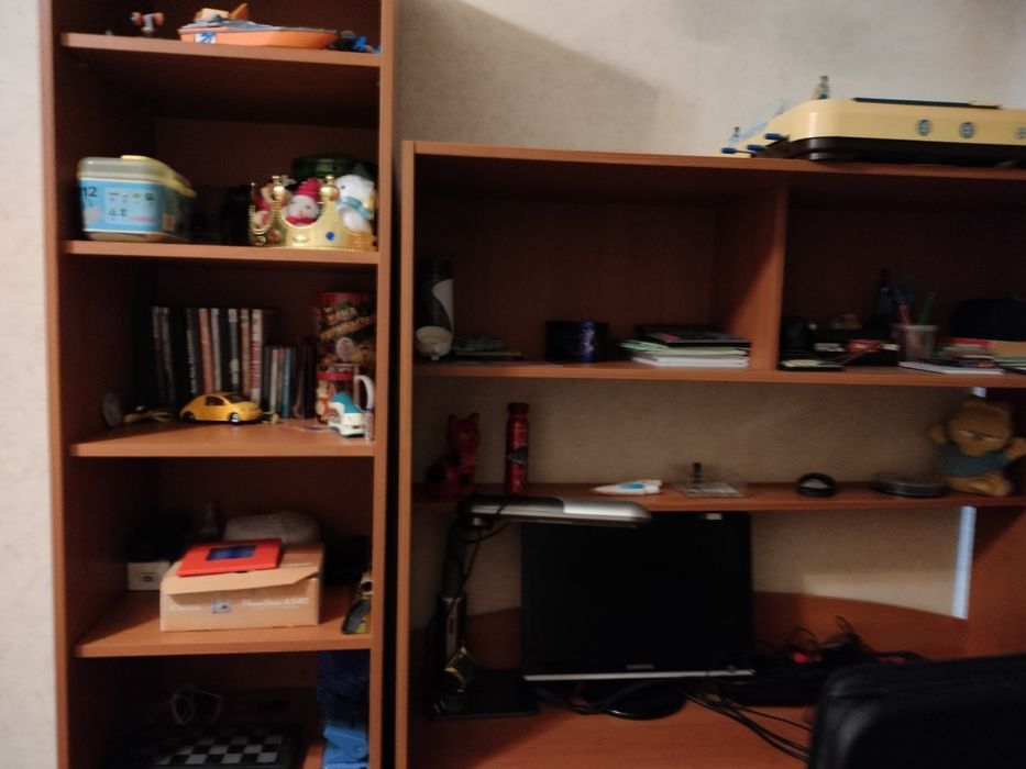 Спальный гарнитур