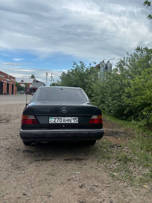 Продам или обменяю мерседес 124