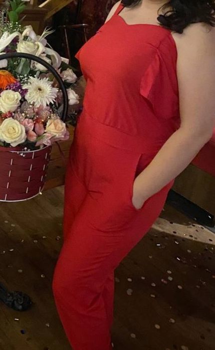 Красный женский комбинезонр