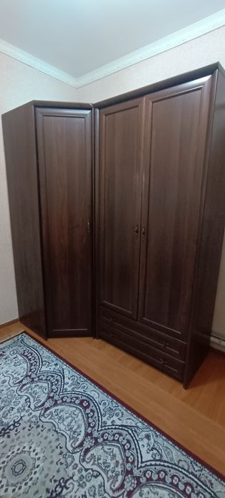 Продается Шкаф угловой