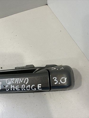 Задна лява външна дръжка за Jeep Grand Cherokee (2006) 802431AE