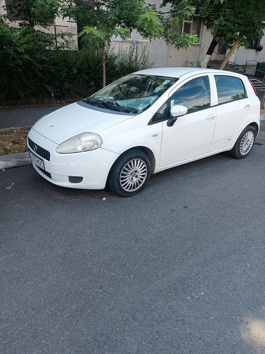 Vând fiat Grande punto 2008