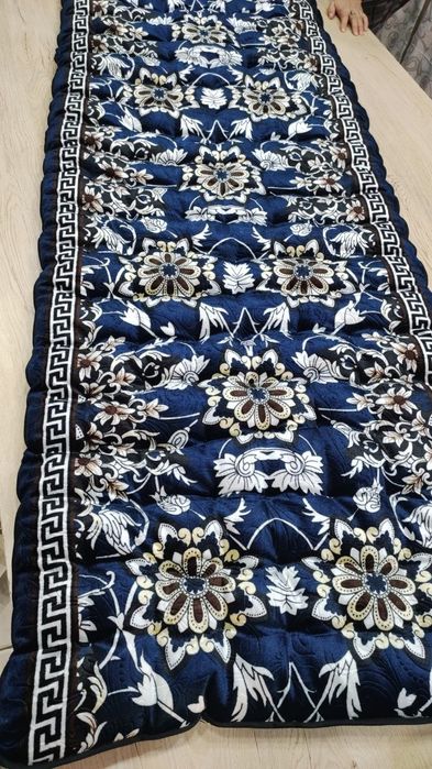 Ko'rpachalar toy paxta xar xil rasvetkada