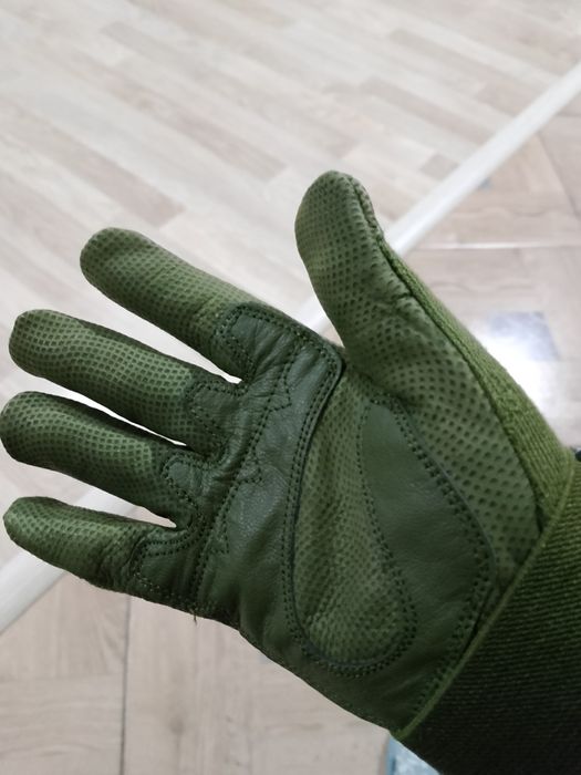 Mănuși tactice noi