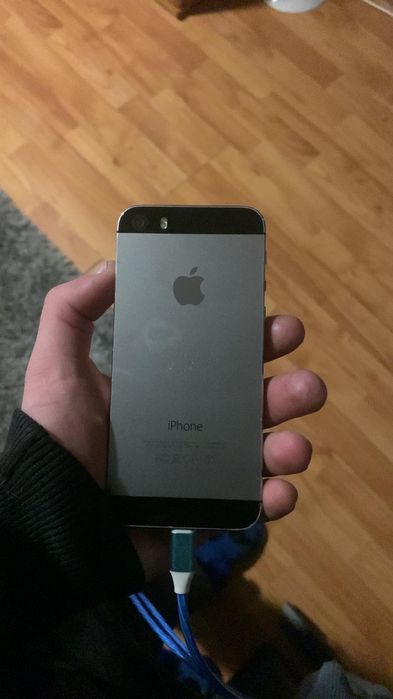 Iphone Se 2020 si iphone 5s