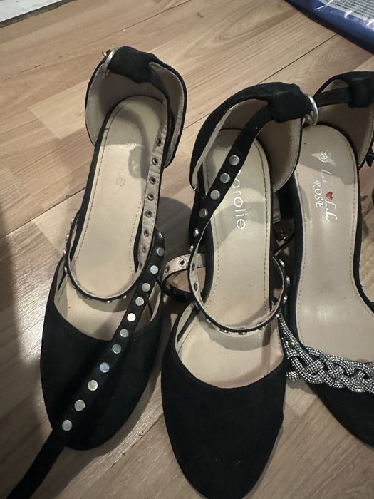 Sandale ocazie marimea 38