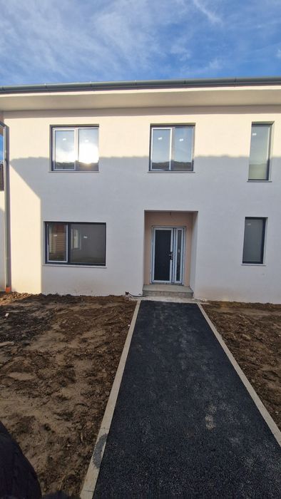 Vand duplex Floresti