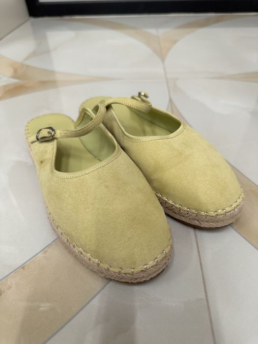 Обувь charles and keith