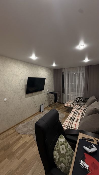 1 комнатная квартира.