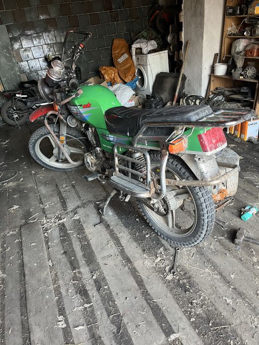 Мотоцикл 150сс…………….