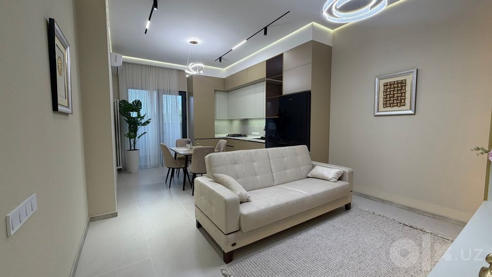 Продаётся квартира в ЖК Muhtasham 2х комн, 70м2 ‼️