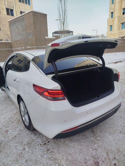 Kia K5 год 2016 объём 20 Пробег оригинал