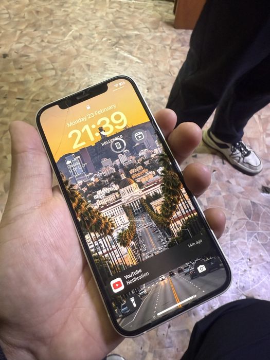 Айфон 12 оригинал один хозяин