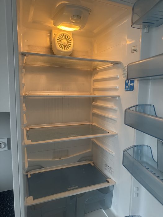 Холодильник беко 30000 тг