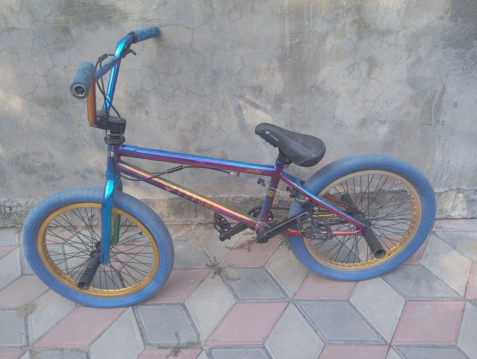 Трюковой  велосипед BMX