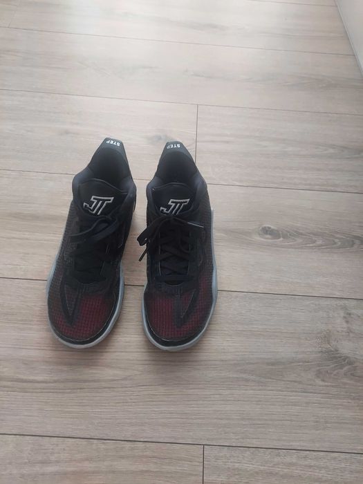 Vand NIKE JORDAN TATUM 1 ghete de baschet cod FQ8133-001 marimea 37.5