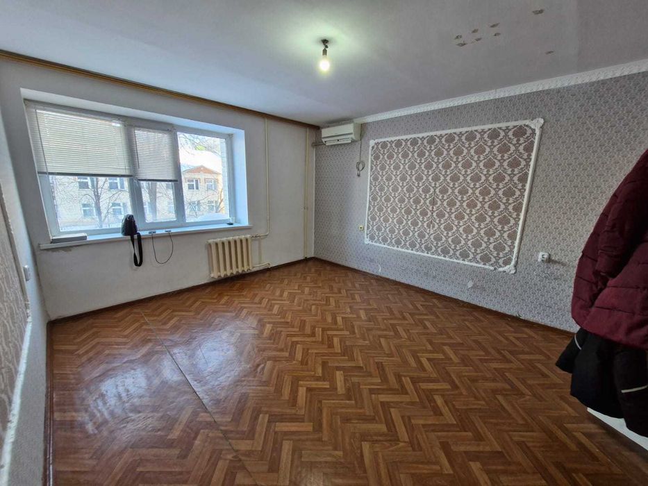 3-комнатная квартира 6мкрн