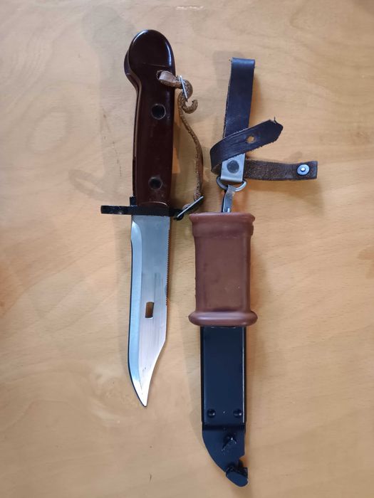 Щик нож за АК 74.Отлично състояние.