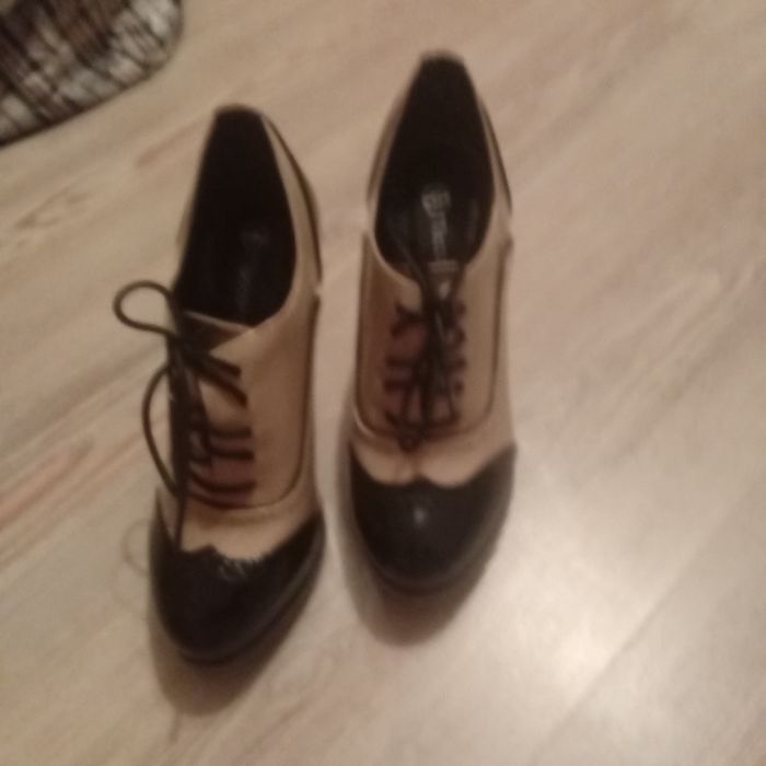 Ботильоны новые лакированные 38 размер