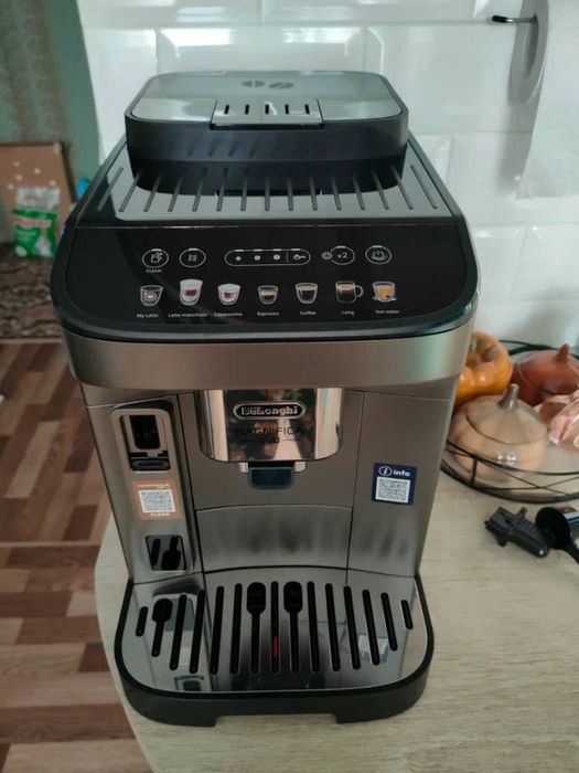 Kофемашина DeLonghi ECAM290.81.TB Magnifica Evo Качество! | Скидки!!