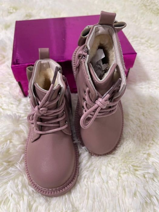 Adidasi și ghetuțe fete și baieti