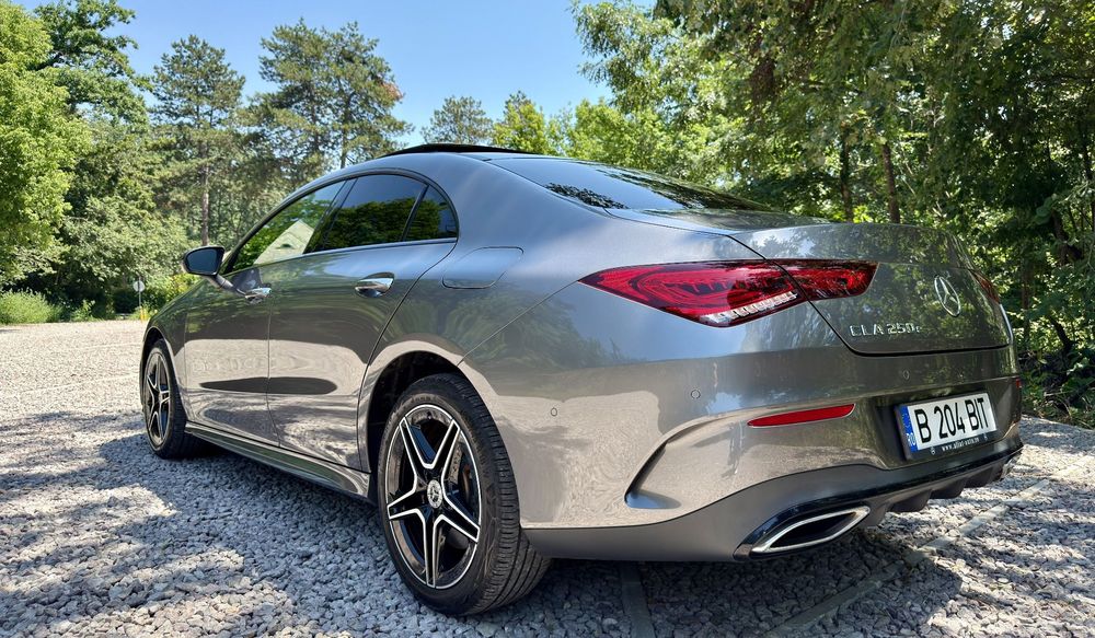 Mercedes-Benz CLA 250 Unic proprietar - cumparata reprezentanta Mercedes