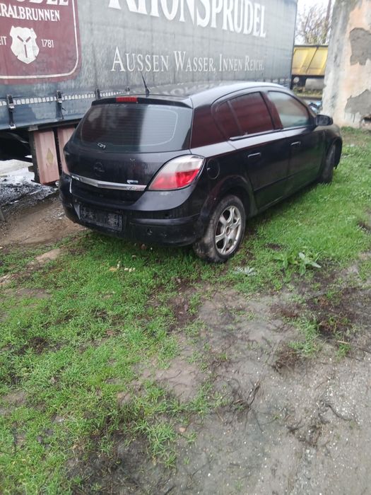 Opel Astra h 2004