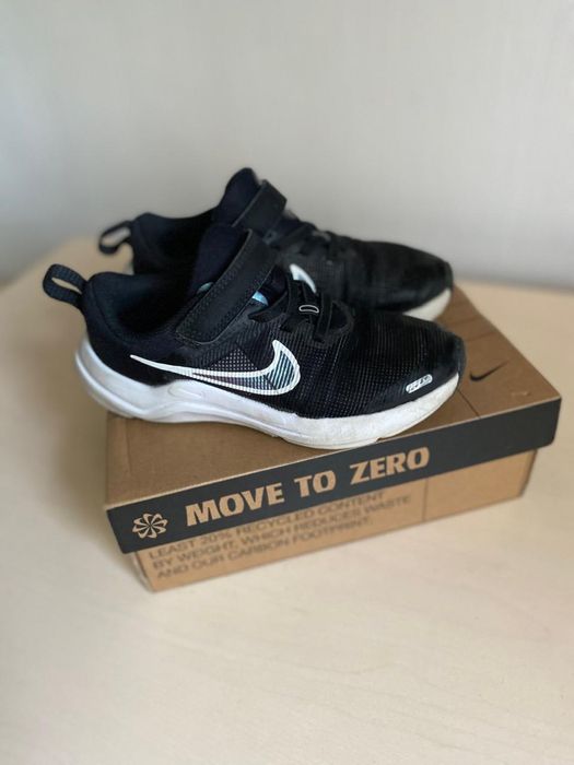 Кроссовки Nike 28 p.