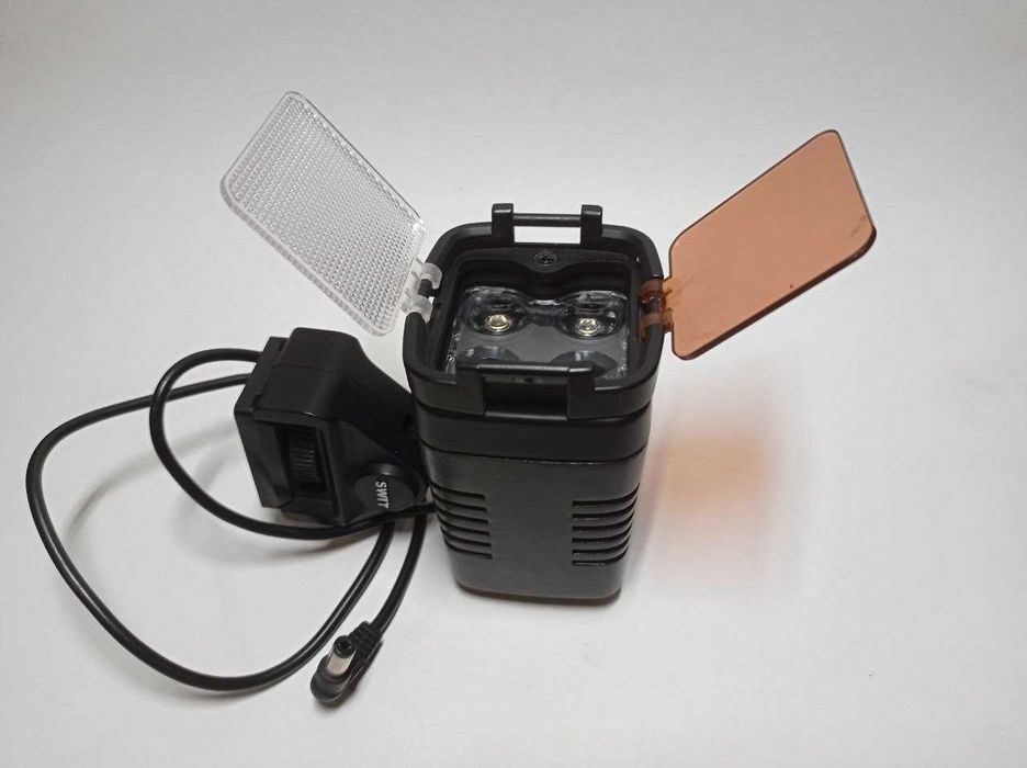 Накамерный LED светильник SWIT S-2010