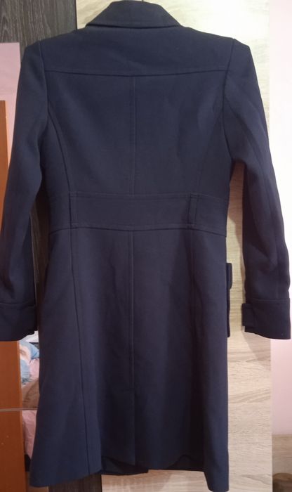 Продам пальто осень весна