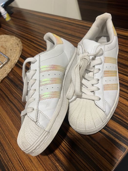 Adidas superstar