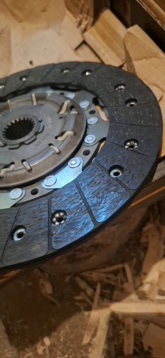 Феродов диск  LUK Toyota Rav4 2.2 d-cat