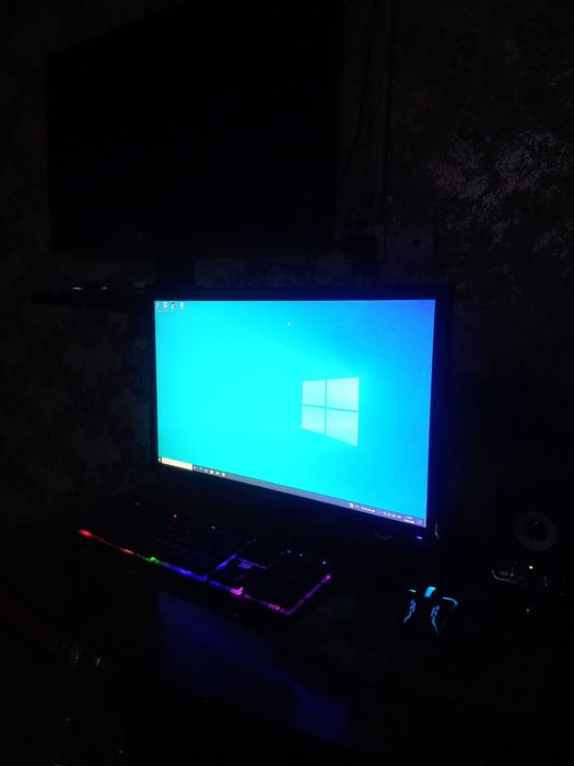 Компьютер комплект срочно