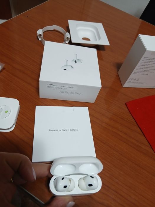 Casti Apple AirPods Pro 2