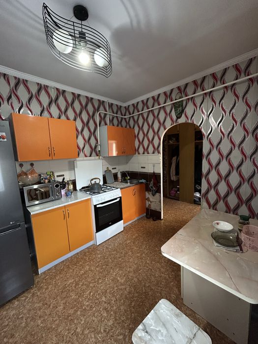 85 кв Пол дома ул.Бобруйская караганда