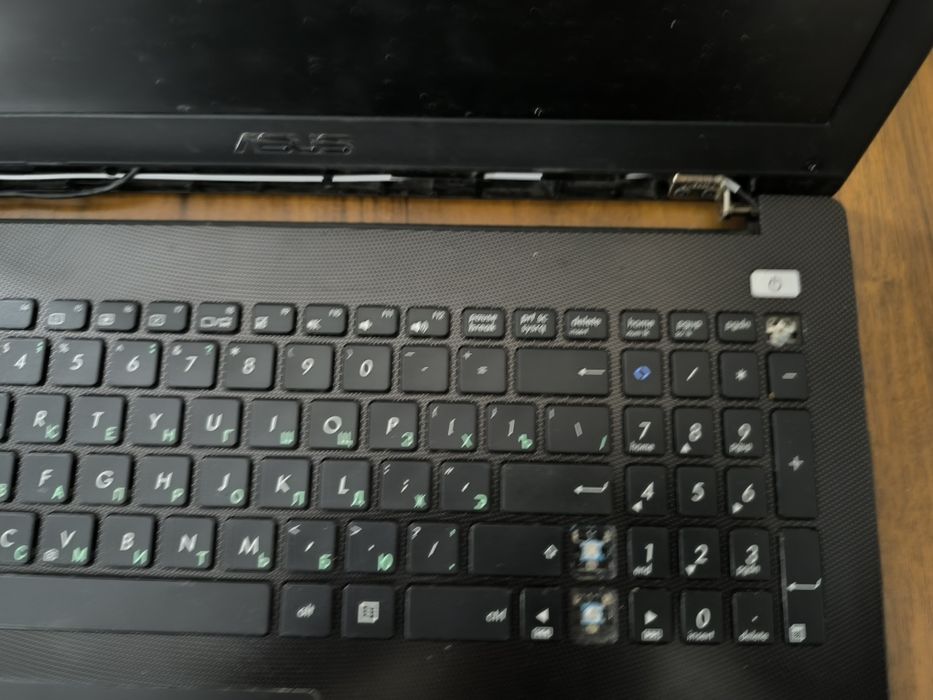 Продам ноутбук Асус core i3